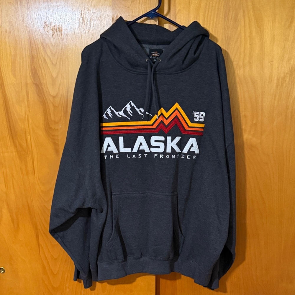 Alaska Men's Charcoal Hoodie Sweater